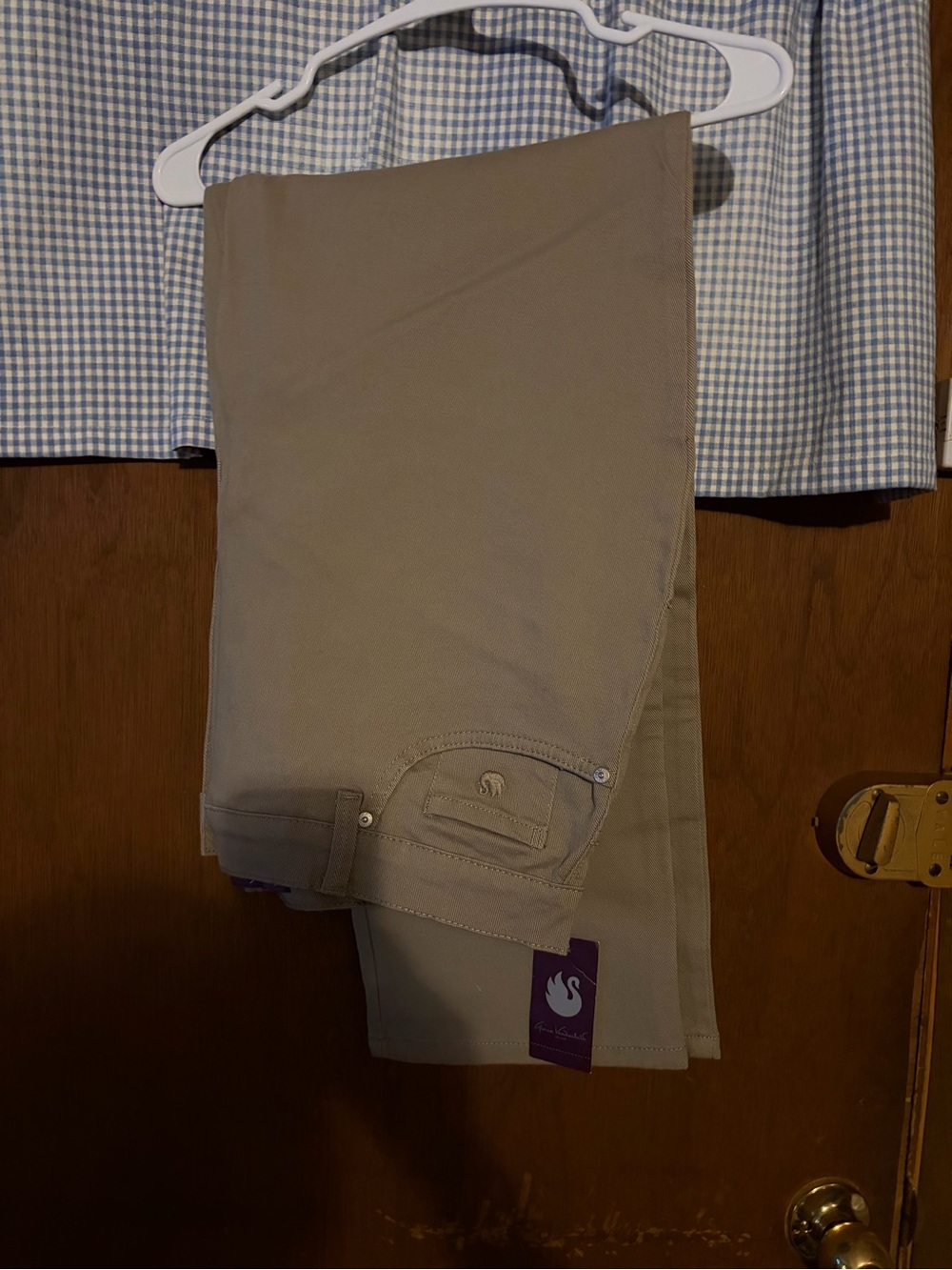 Women’s Amanda Tapered Leg Khaki Stretch Performance Pants - Size 18 Short